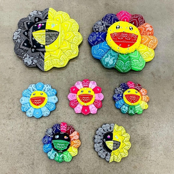 Custom 30cm bandana Murakami plush - Picture 5 of 7